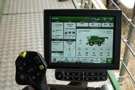 Improve Combine Yield Accuracy With John Deere Option - Futurefarming