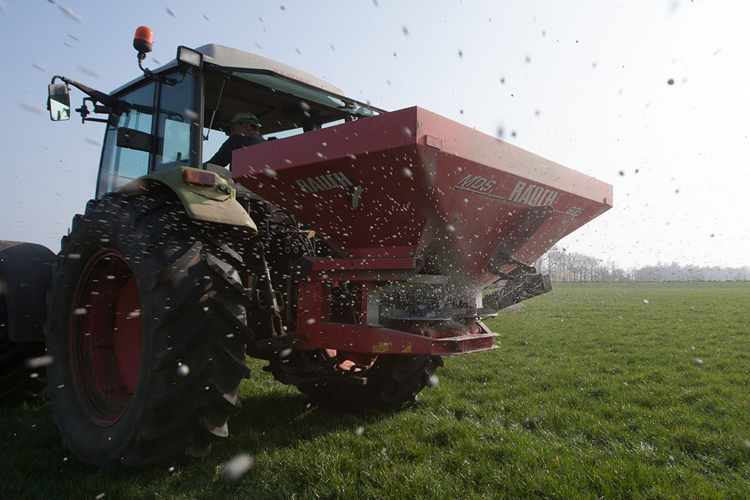 Fertiliser Feeds Half Of The World’s Population - Future Farming